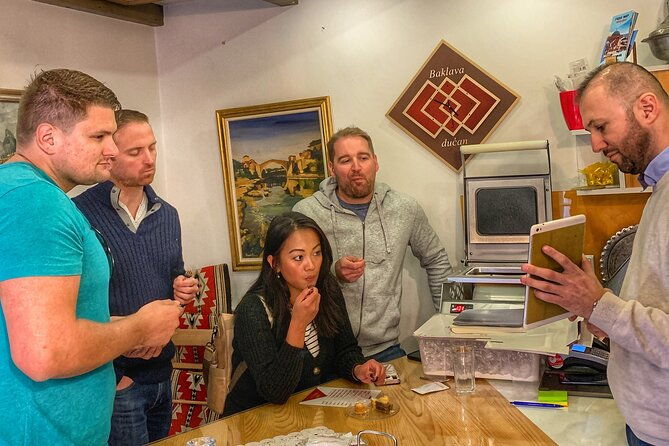 4-hour-sightseeing-walking-tour-with-food-tastings-and-craft-experience