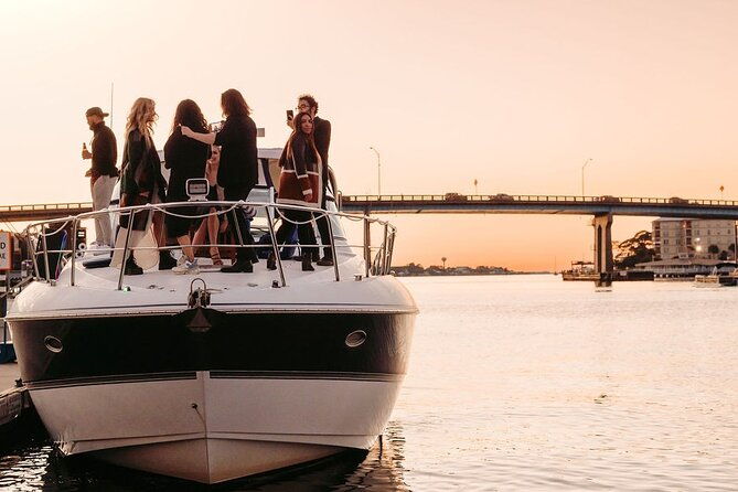 4-hours-happy-hour-cruise
