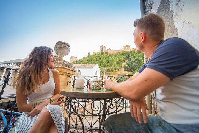 4-neighborhoods-4-cultures-half-day-private-tour-in-granada
