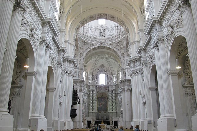 5-top-churches-in-munich-private-walking-tour