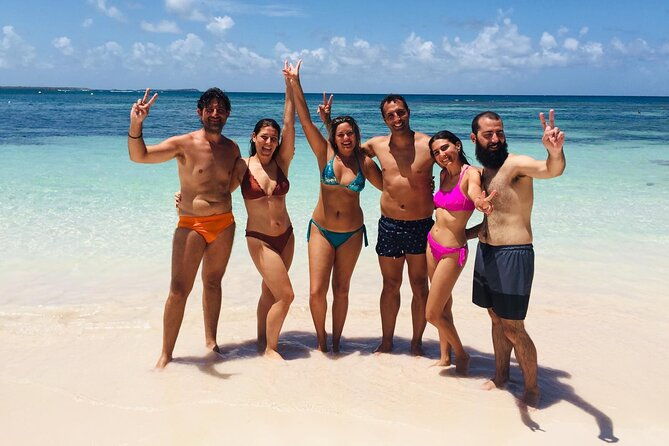 6-hours-guided-stingray-tour-in-the-east-coast-of-antigua
