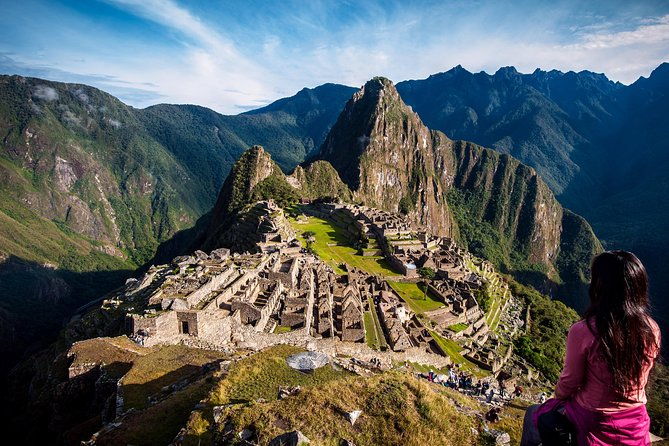 7-day-inca-trail-trek-to-machu-picchu-group-tour