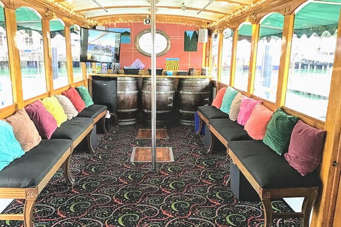 90-minute-daytime-tour-aboard-wine-therapy