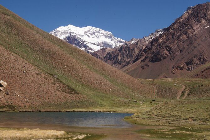 aconcagua-short-hike-and-high-mountain-tour-with-barbecue