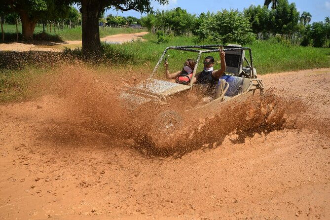 adrenaline-in-private-buggy-in-macao-and-river-cave