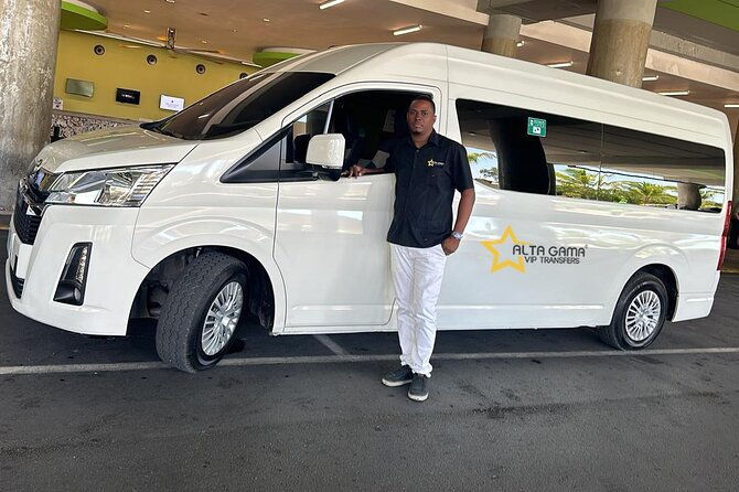 airport-transfer-from-to-uvero-alto-to-punta-cana