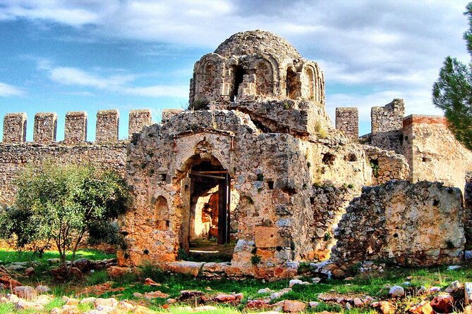 alanya-cable-car-red-tower-castle-walk-shipyard-tour-2