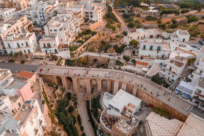 alberobello-castellana-caves-and-polignano-day-trip-from-bari
