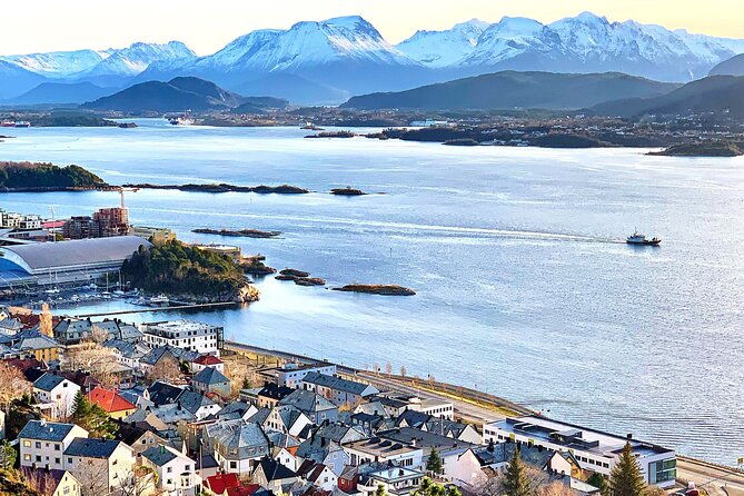 alesund-sightseeing-private-tour-for-cruise-passengers