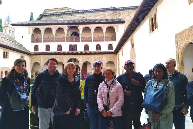 alhambra-private-tour-without-tickets-total-group-max-15-people-2
