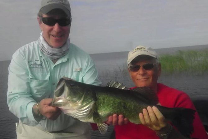 all-day-lake-okeechobee-fishing-trip-near-palm-beach