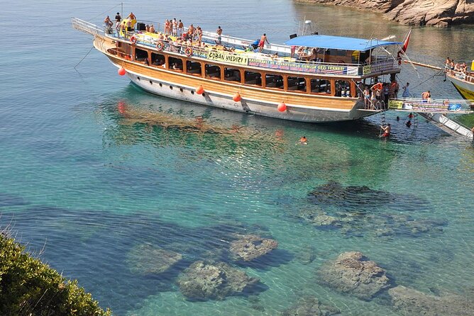 all-inclusive-boat-trip-at-kusadasi
