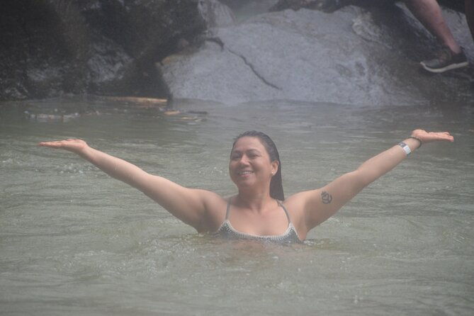 all-inclusive-full-day-nauyaca-waterfall-tour