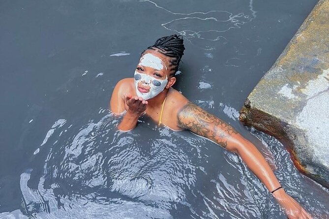 all-inclusive-tour-sulfur-mud-bath-waterfallbeach-lunch-break