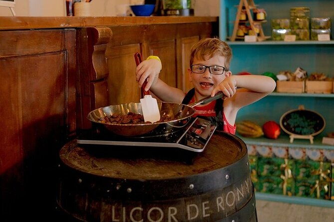 amazing-colombian-chocolate-and-cacao-workshop-in-cartagena