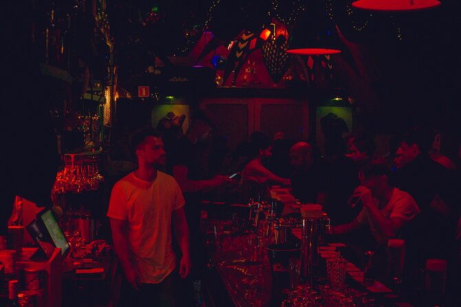 amsterdam-private-pub-crawl-in-the-city-center