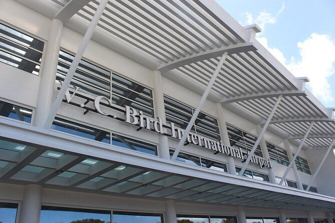 antigua-vip-fast-track-on-arrival-only-and-round-trip-transfer