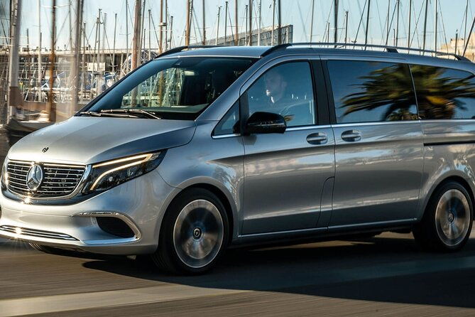 arrival-private-transfer-from-bergen-airport-bgo-to-bergen-by-luxury-minivan