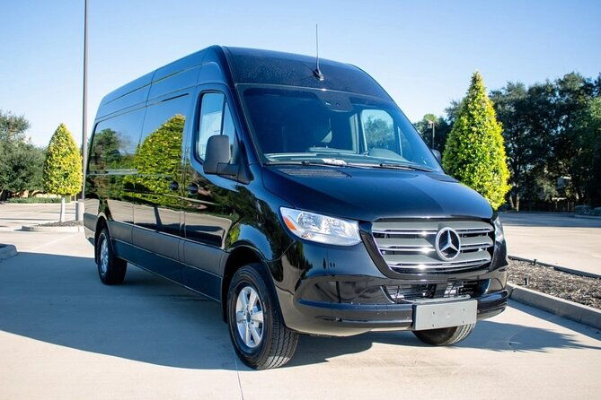 arrival-private-transfer-from-bergen-airport-bgo-to-bergen-city-by-minibus
