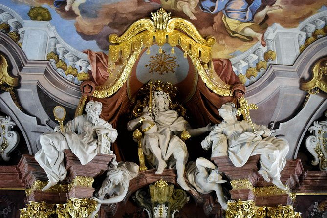 art-splendor-and-science-wroclaw-university-tour