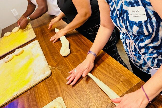 artisan-hands-on-bagel-baking-class-in-new-york