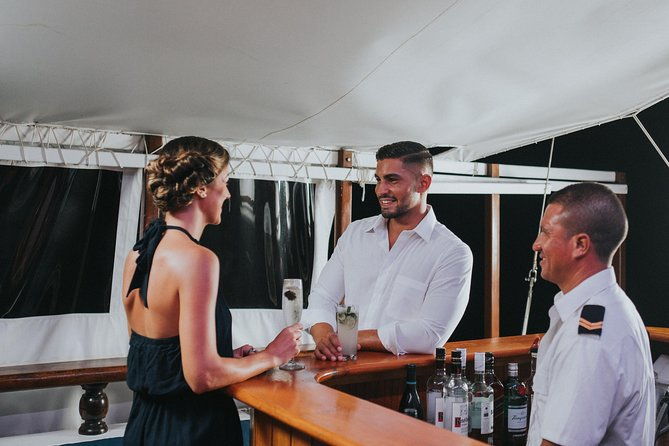 aruba-four-course-caribbean-dinner-cruise-experience