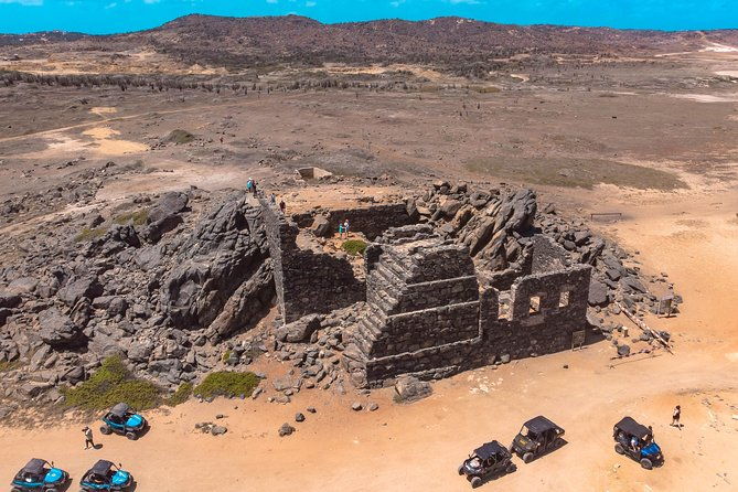 aruba-jeep-tour-natural-pool-caves-and-baby-beach-adventure