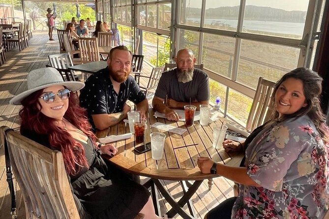 austin-lake-travis-barge-crawl-bar-hopping-tour-by-boat