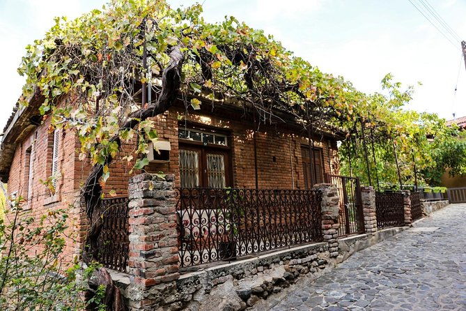 authentic-gourmet-tour-with-wine-and-food-tasting-from-paphos