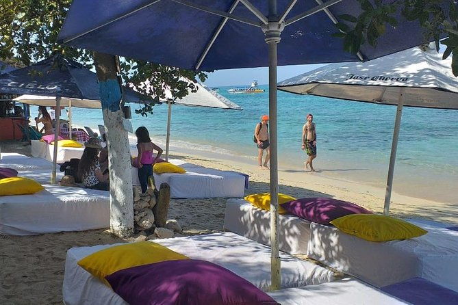 banana-beach-on-the-white-beach-of-baru