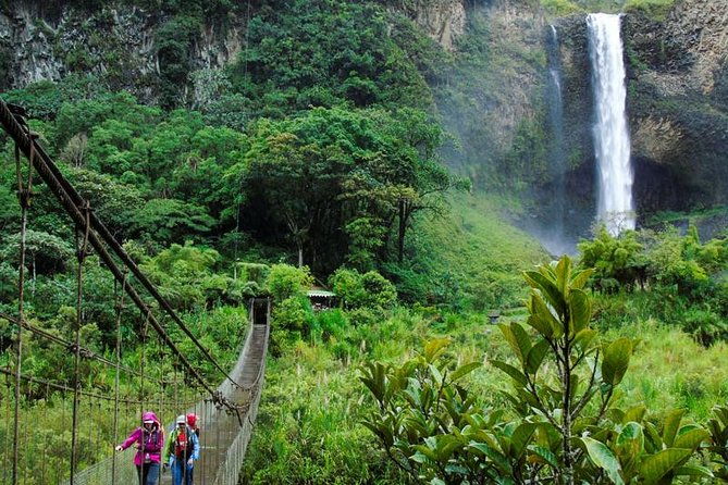 banos-tour-from-quito-upper-part-of-the-amazon