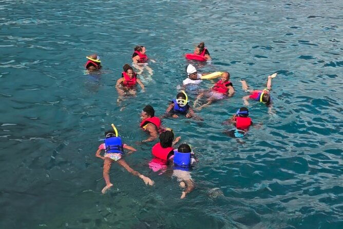 barbados-glass-bottom-boat-cruise-and-snorkeling