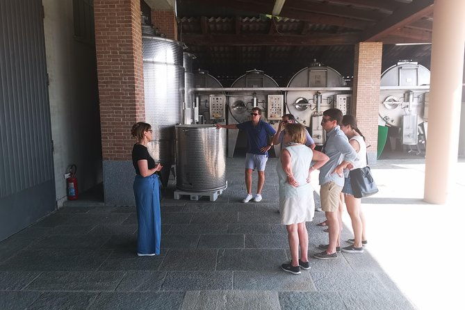 barolobarbaresco-wine-tour-with-a-local-winemaker