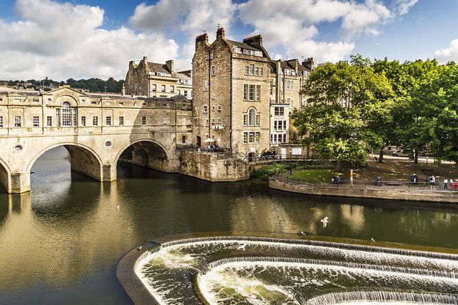 bath-private-family-tour-with-bath-university-guide