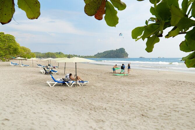 beach-day-experience-in-manuel-antonio