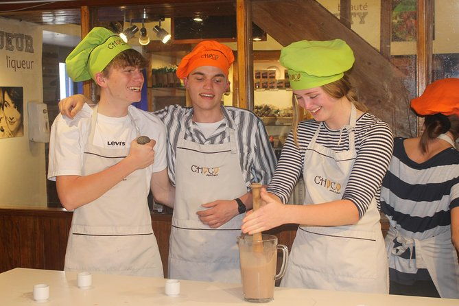 bean-to-bar-chocolate-workshop-in-chocomuseo-cusco