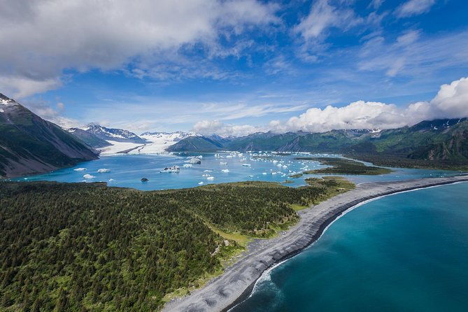 bear-glacier-scenic-express-flight