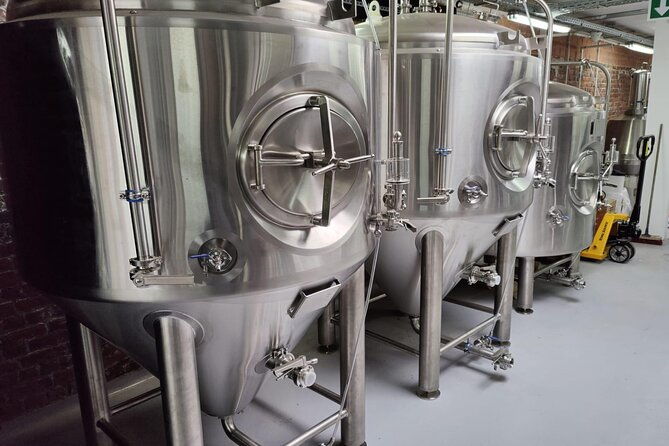 beer-chocolate-tasting-in-a-brewery-distillery