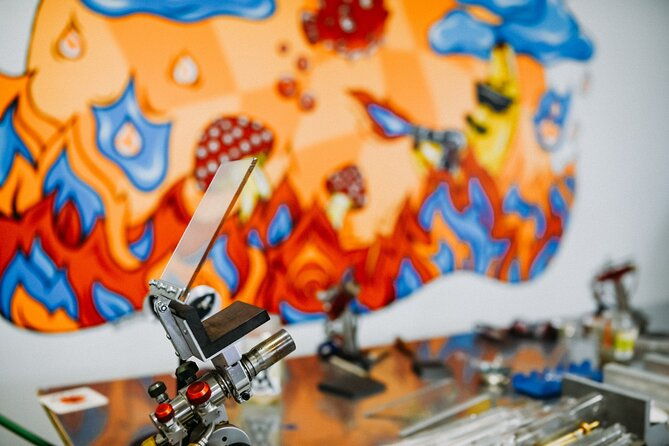 beginners-glass-blowing-lessons-in-portland-oregon