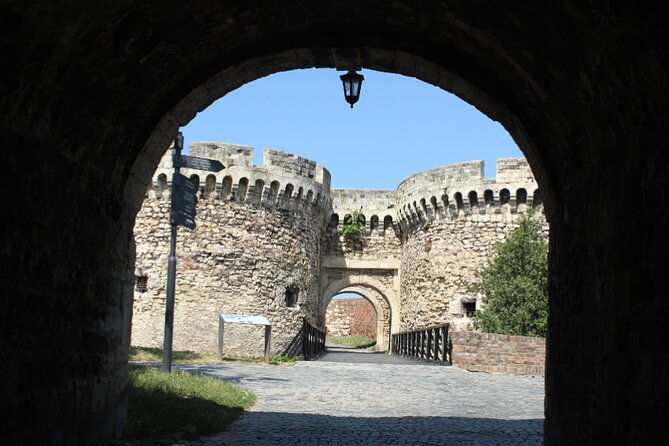 belgrade-highlights-and-avala-mountain-tour