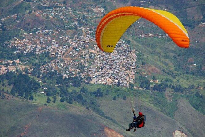best-paragliding-experience-in-medellin