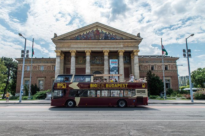 big-bus-budapest-hop-on-hop-off-tour