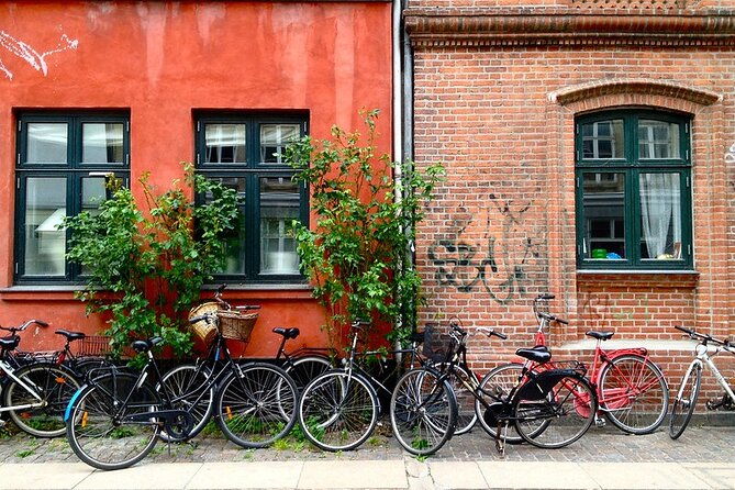 biking-tour-copenhagen-small-group-max-10-people