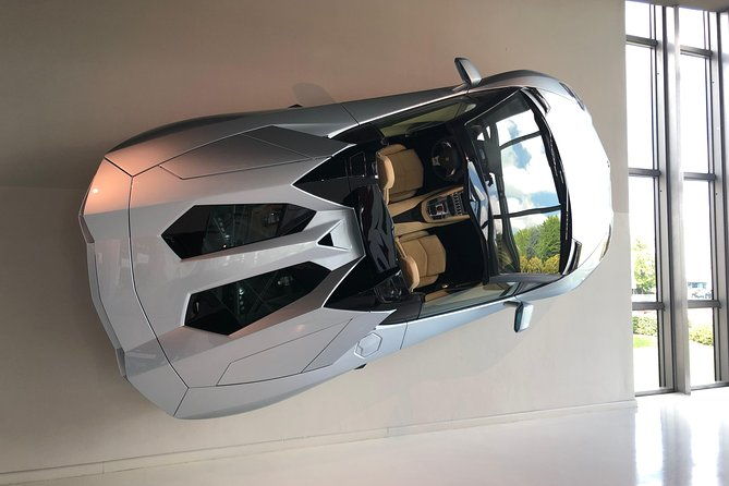 blackredlambo-museumferrari-factoryferrari-museumlunchprivate-transport