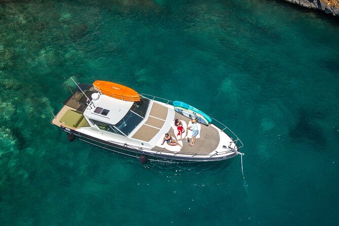 blue-green-cave-tour-with-yacht-from-town-hvar