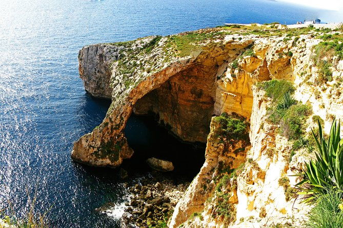 blue-grotto-and-marsaxlokk-half-day-tour-from-valletta