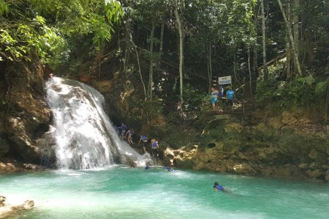 blue-hole-and-konoko-falls-park-private-tour