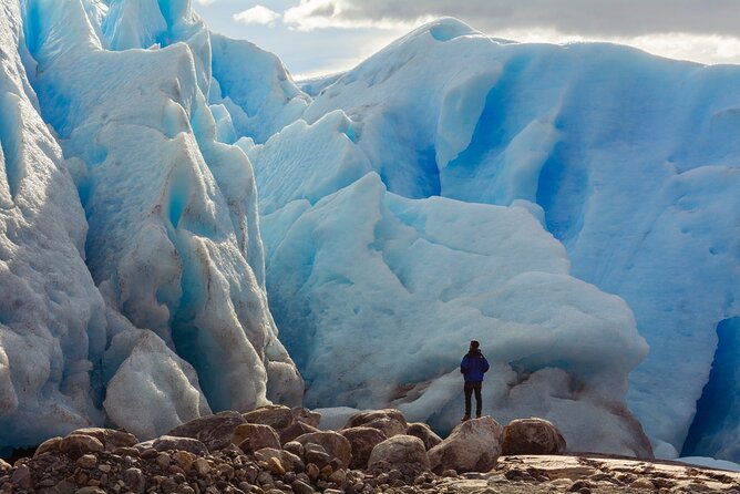 blue-safari-ride-near-perito-moreno