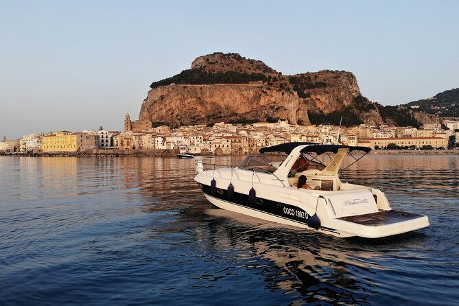 boat-excursion-on-the-west-coast-of-cefalu