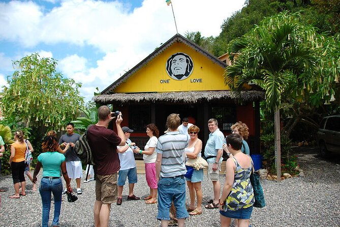 bob-marley-mausoleum-nine-miles-from-montego-bay